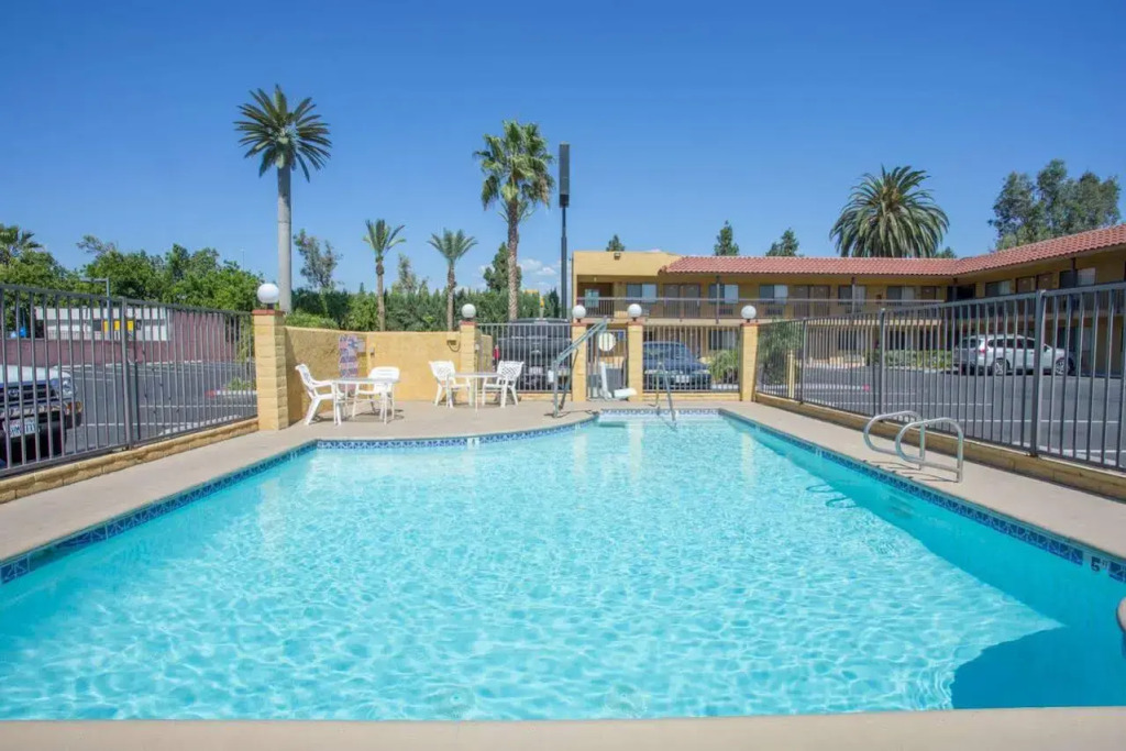 Hotel Seville - Ontario Airport/Chino