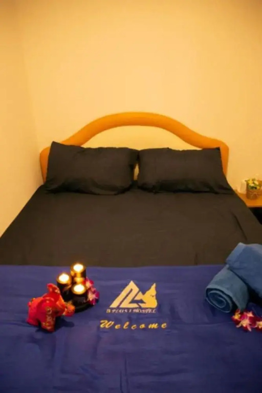 3 Plus 1 Hostel