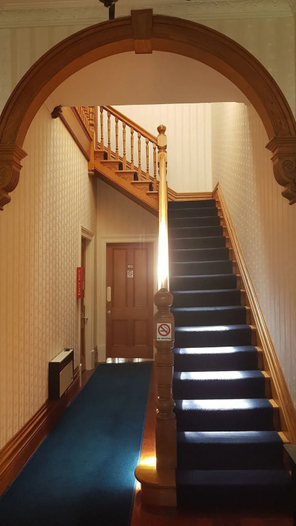 Apollo Lodge