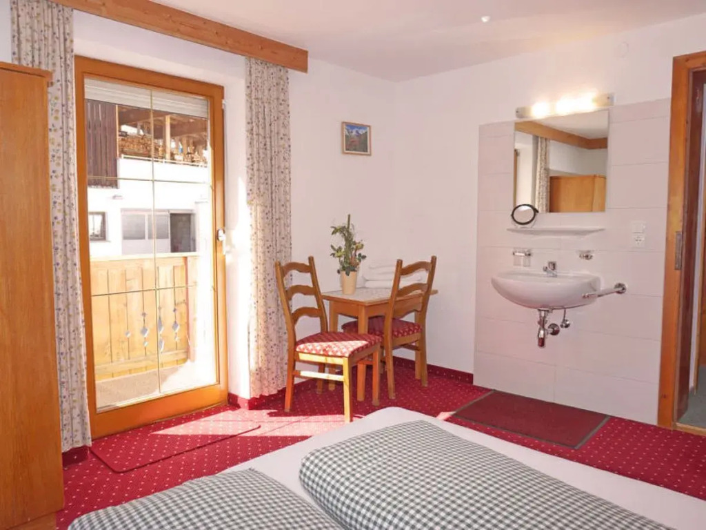 Apartment Alpenhof Kappl 34437
