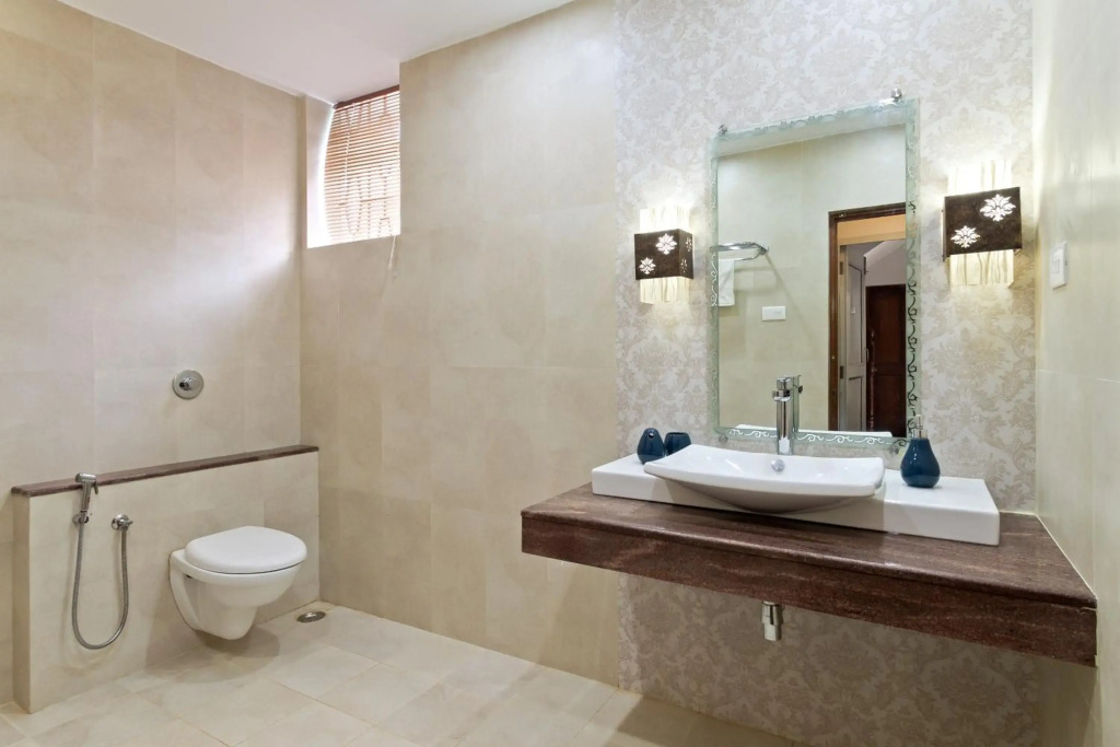5BHK Villa Calangute Phase 2, just 2 Min walk to Calangute Beach