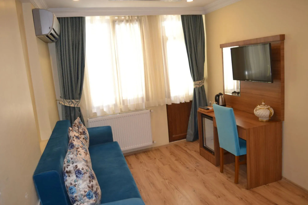Riverland Suites Apart Hotel