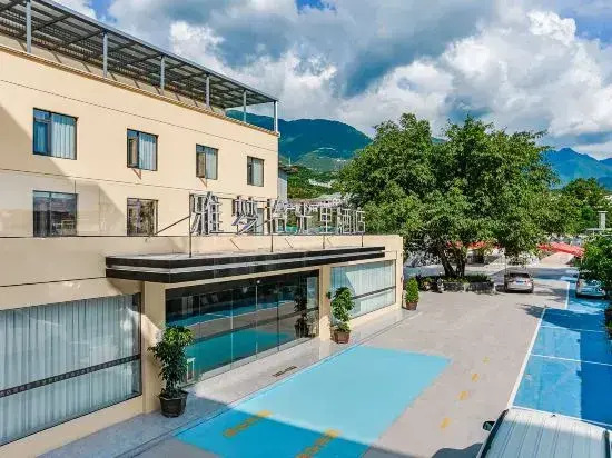 Hanyuan Yameng Shiguangli Hotel