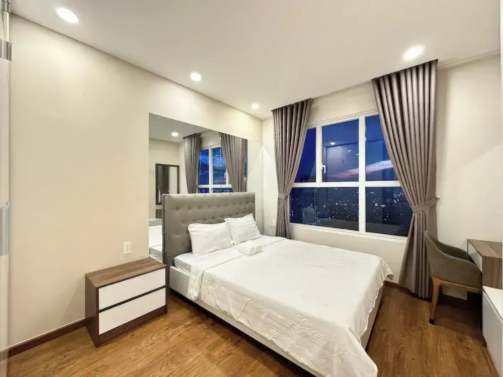 Genius SaiGon - Sunrise City View D7