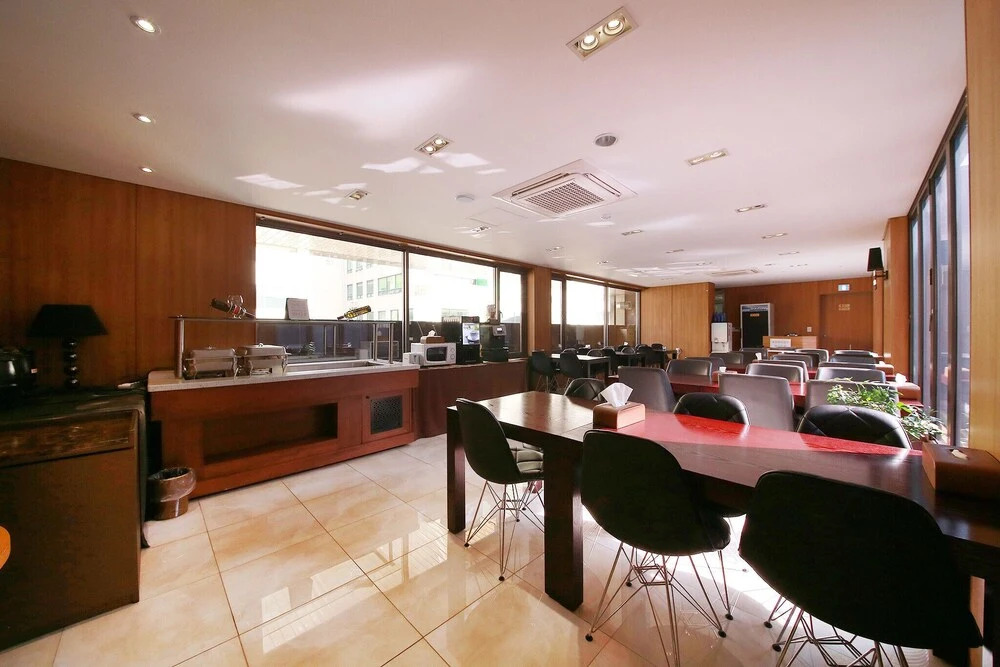 Uijeongbu Latree Hotel