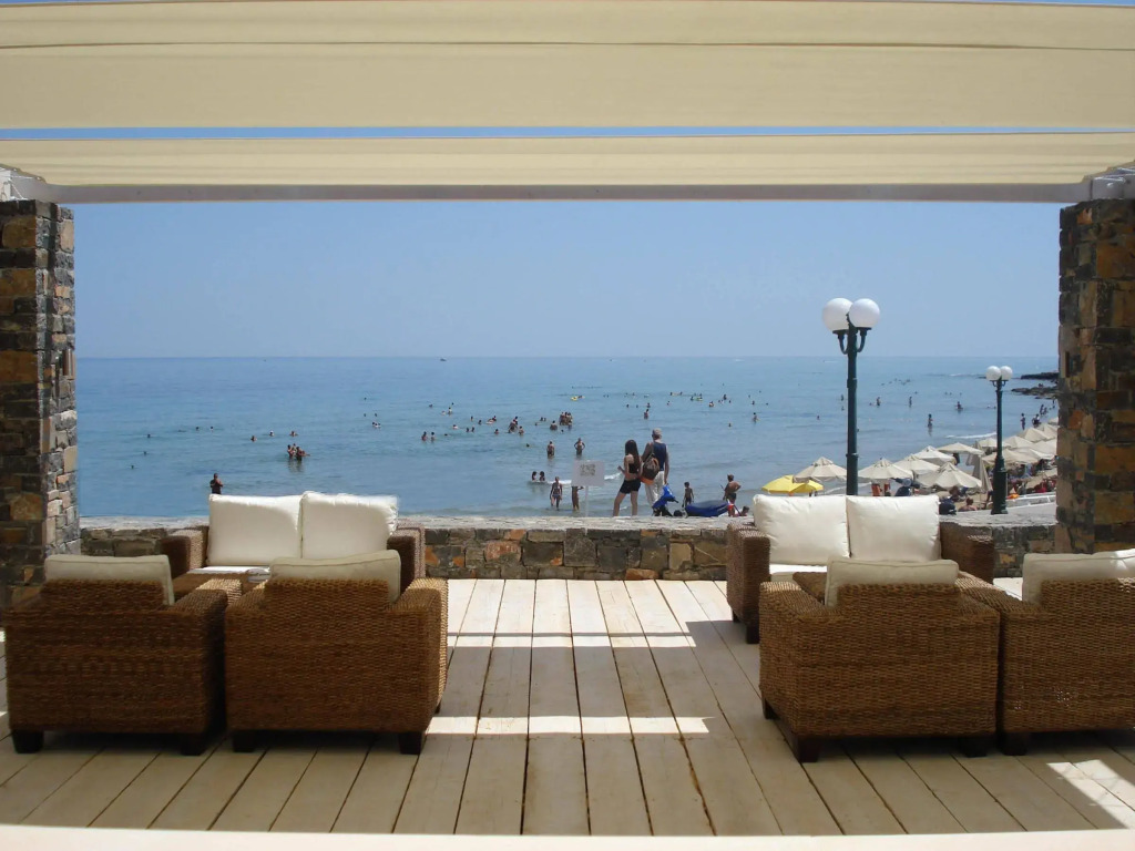 The Island Hotel