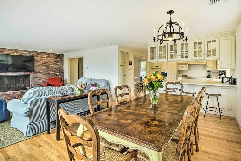1/2 Mi to Beach: Hyannis Port Gem w/ BBQ & Views
