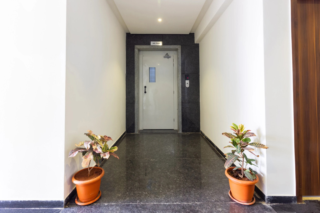 Super Hotel O Qualia Inn Kondapur Near Botanical Garden
