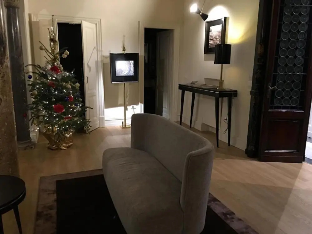 Roof Suite Rome Suitable for 6 Persons
