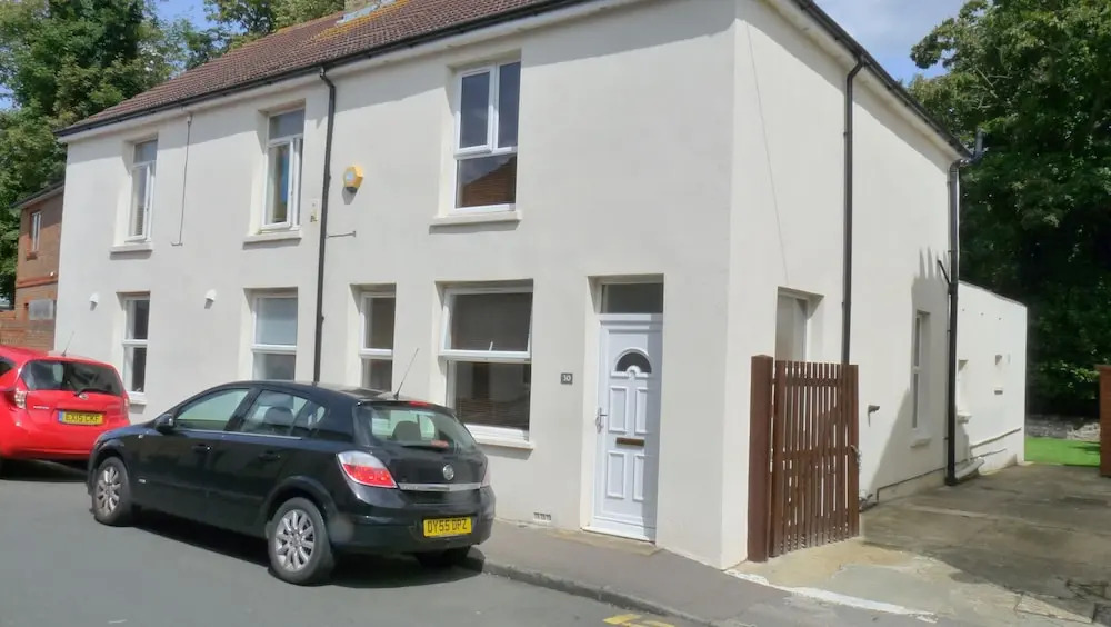 Spacious 3-bedroom House With Superfast Wi-fi
