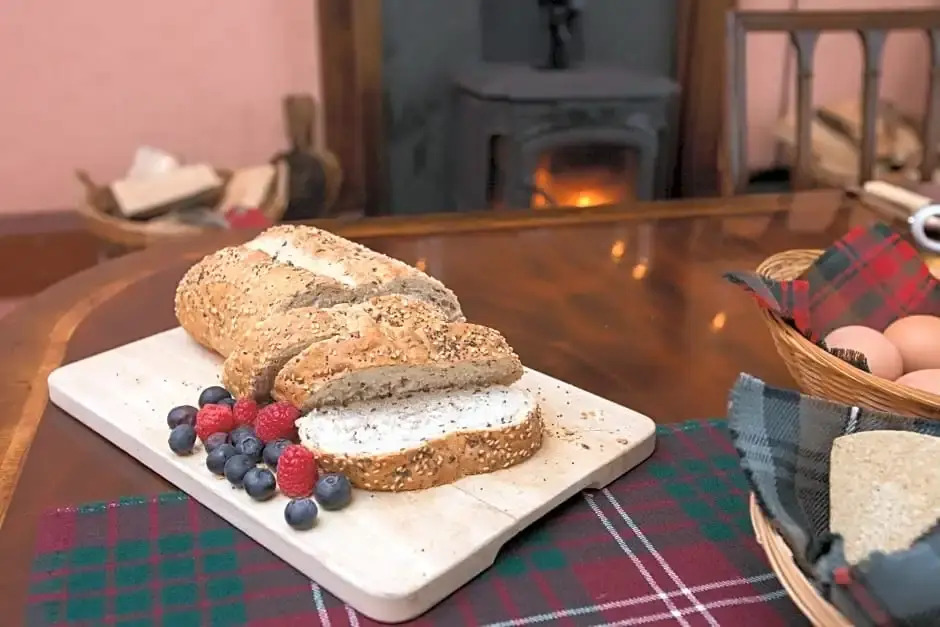 Holly Lodge