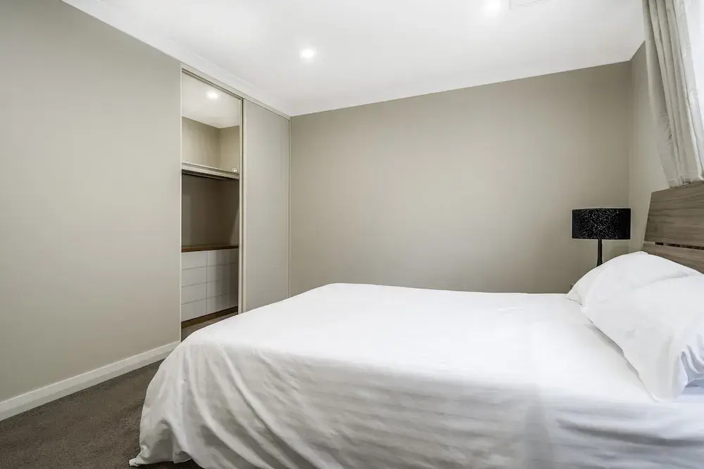 Spacious 4-bed House With Outdoor Area