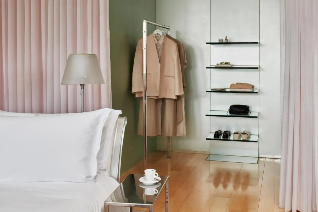 Sanderson London