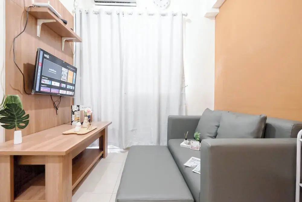Neutral Tone 2Br At Green Pramuka City Apartment