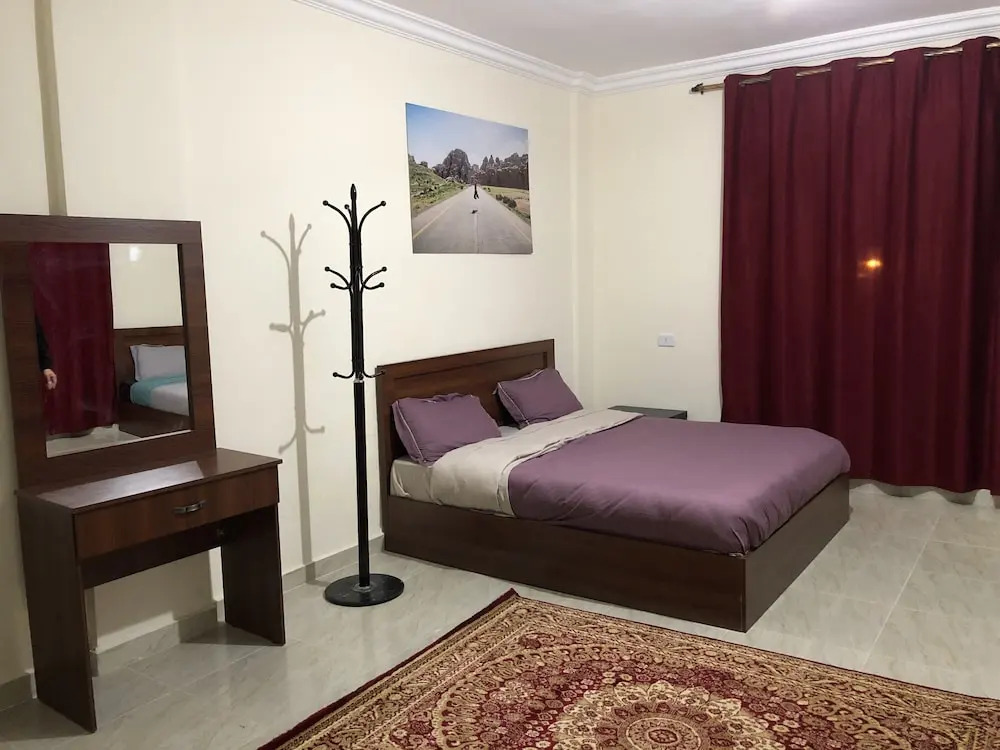 Rakan ApartHotel and Luxury Rooms