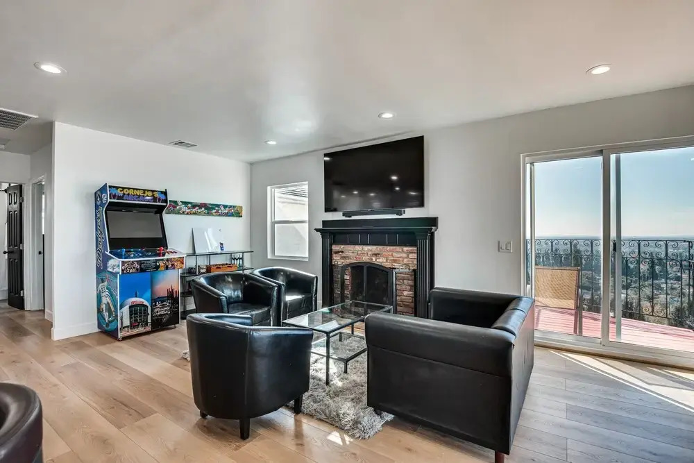 Charming Whittier Home w/ Views: 17 Mi to LA