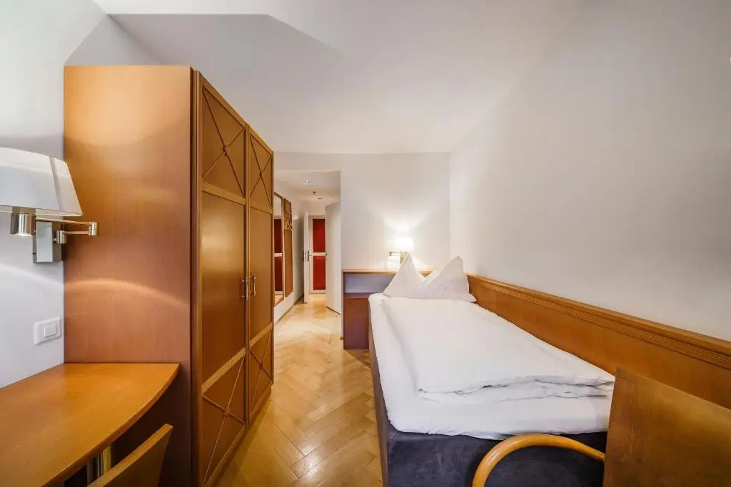 BLUME Baden Hotel & Restaurant
