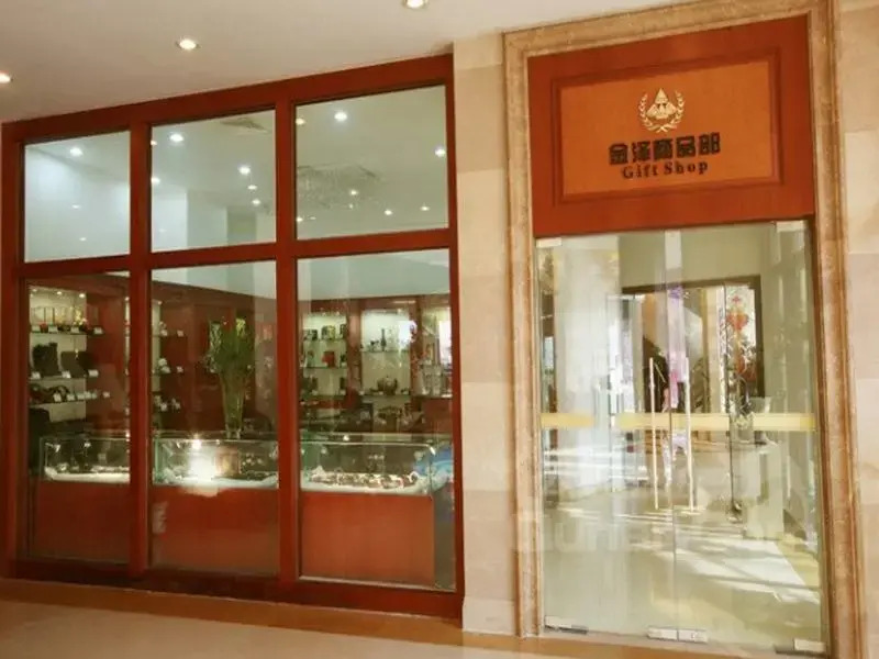 Golden Ocean Hotel