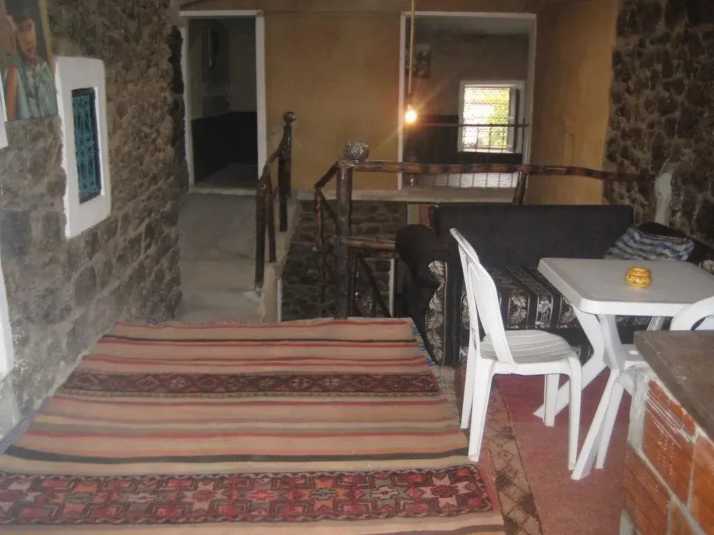 Hotel Aksoual