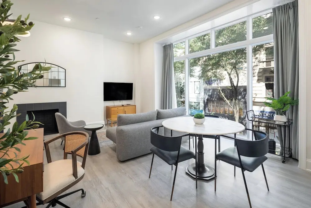 Sosuite at French Quarters - Rittenhouse Square