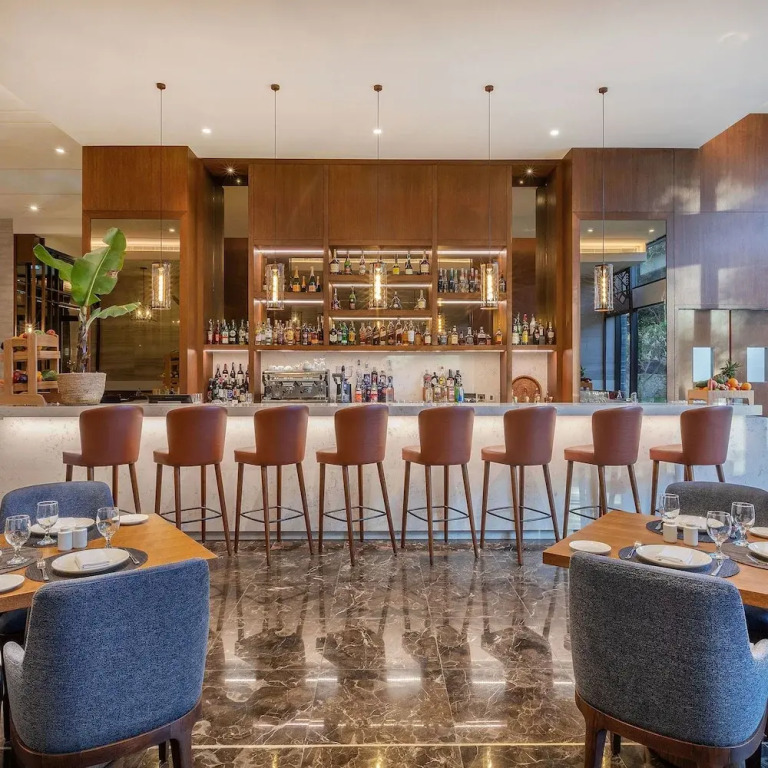 Gran Melia Red Level Deluxe City View