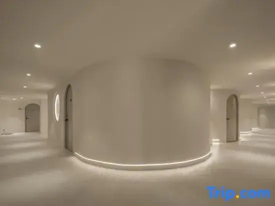 Xiaoman AZITA City Hotel (Nanjing Xuanwu Lake Branch)