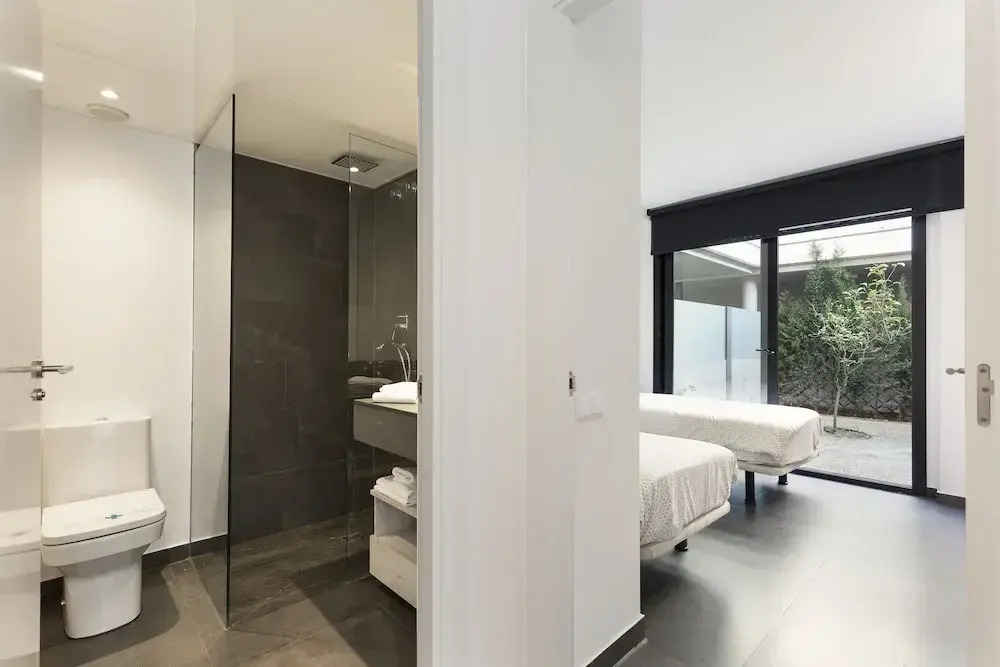 Santa Romana Apartments & Suites