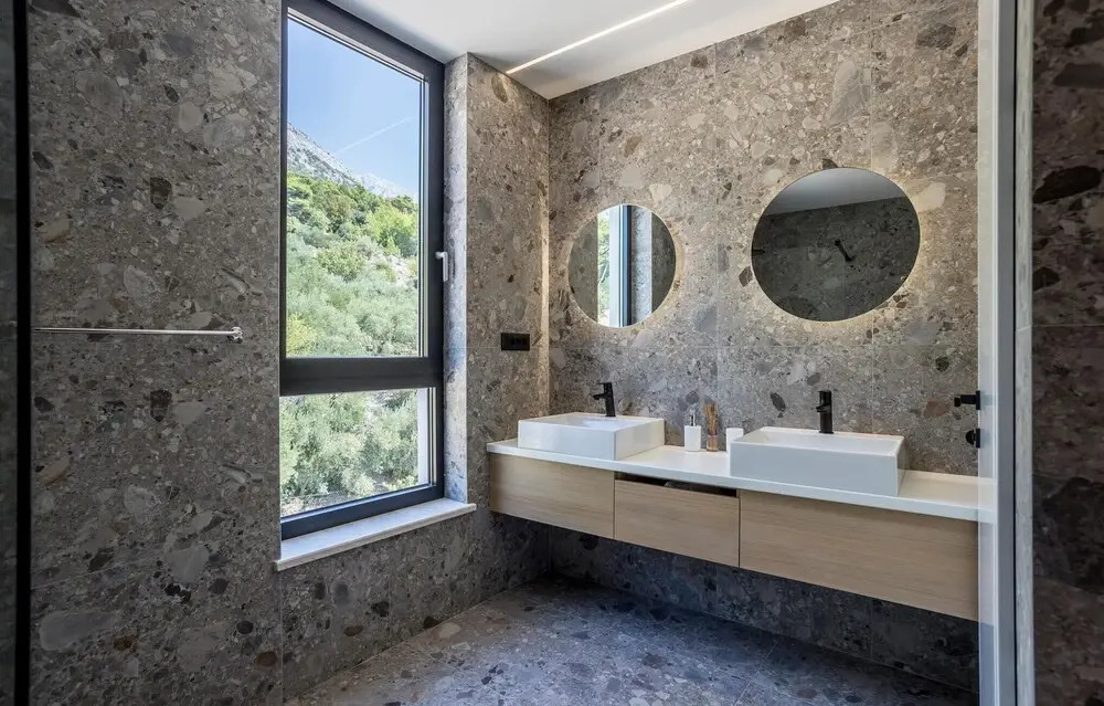 Luxurious Home In Brela