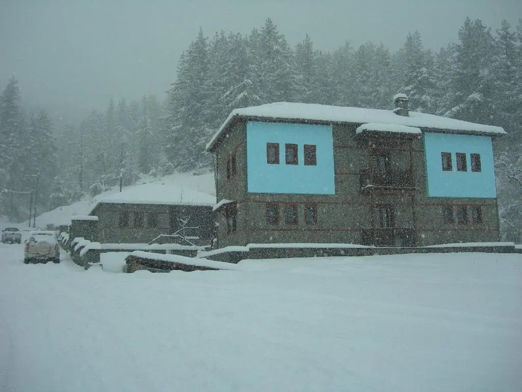 Kerasies Guesthouse