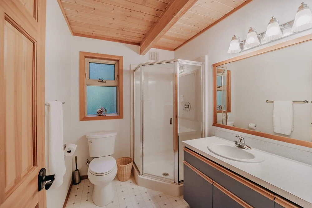 75sl - 2-bdrm - Loft - Sleeps 6 - Wifi - Pets Ok