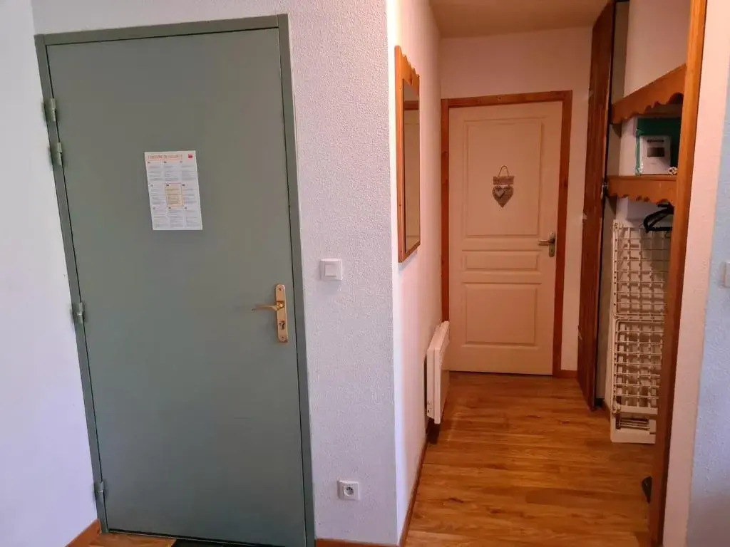 Appartement de 2 chambres a Chamrousse a 150 m des pistes avec terrasse et wifi