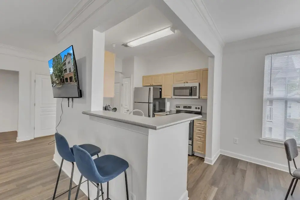 King 3BR Suite Mins to Downtown Raleigh
