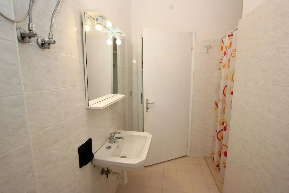 Bibione Getaway one Bedroom Flat With AC