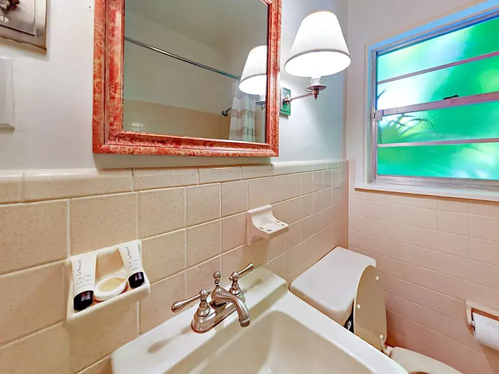 El Cid Tropical Getaway Home 4 Bedrooms 4 Bathrooms Home