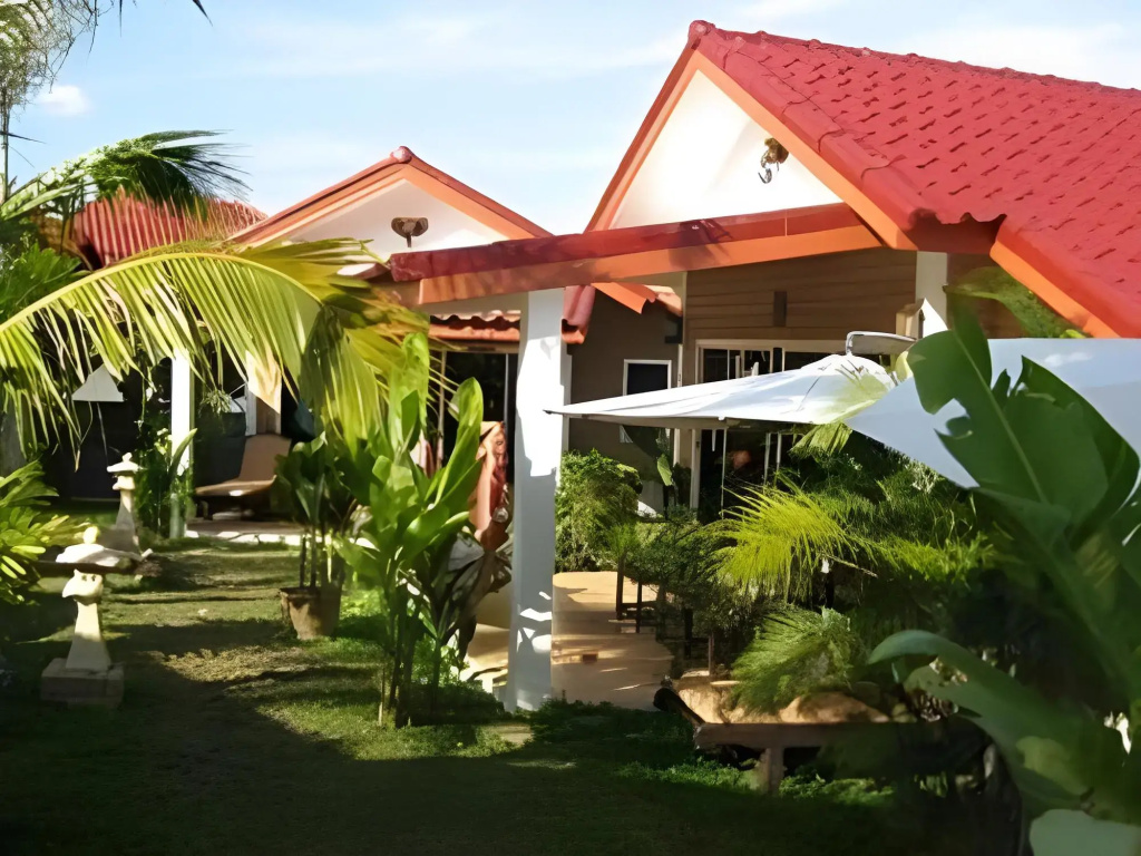 Sanuk bungalows