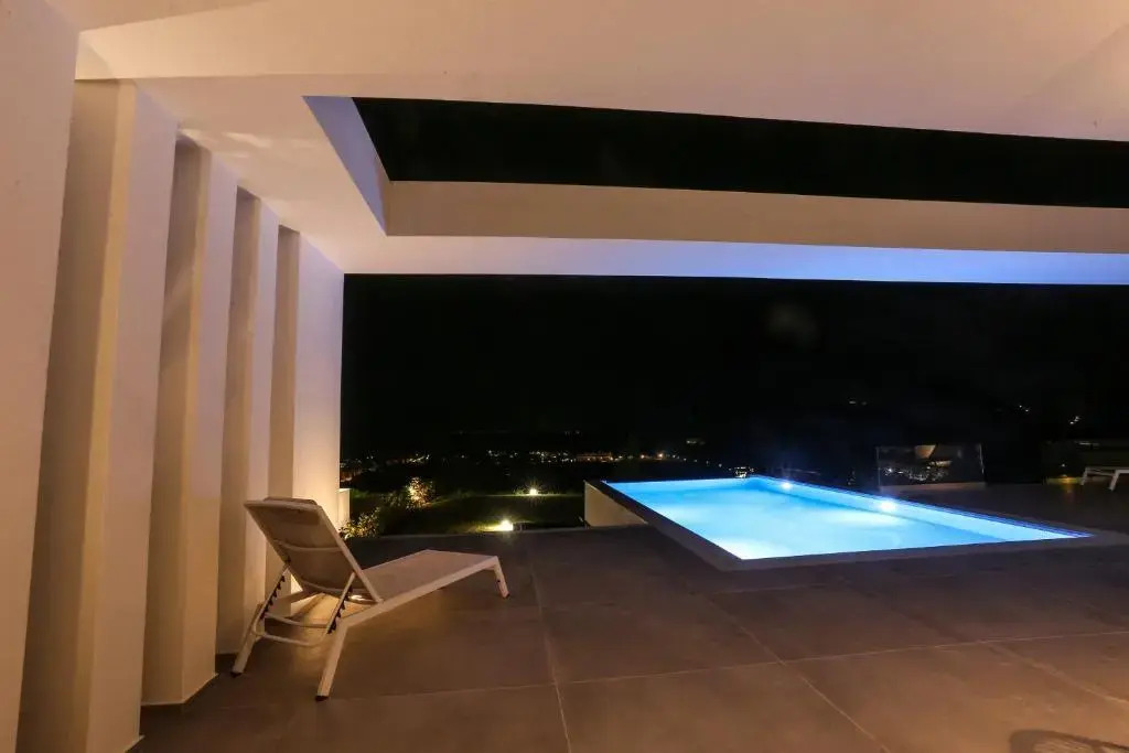Villas Les Blancs 2 - Private Pool, 5 Bdrms, Panoramic View