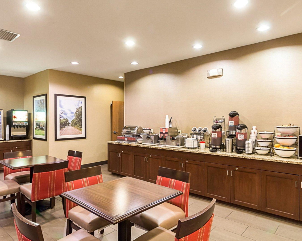 Comfort Inn Wichita East