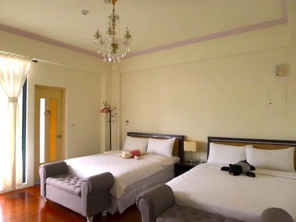 Amicasa Guesthouse