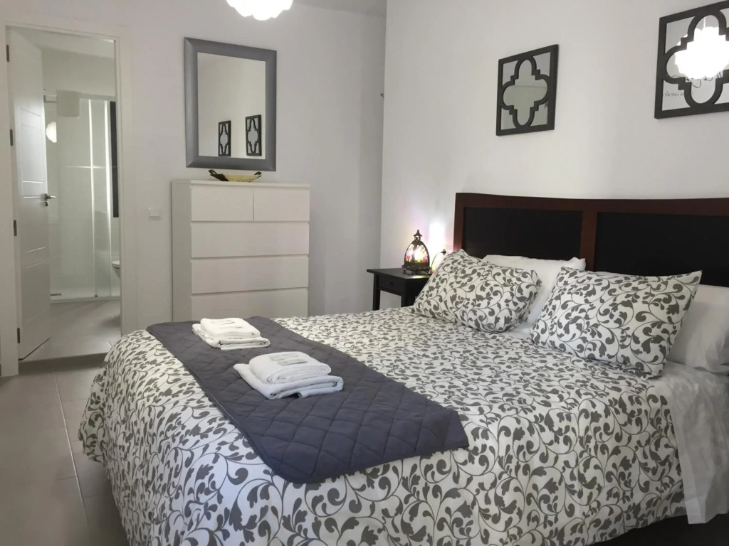 Villa Serali Piscina y Parking Gratis Apartaments