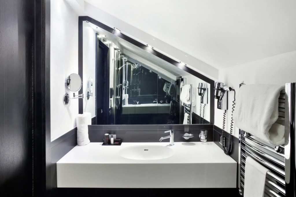 LHP Hotel Napoleon