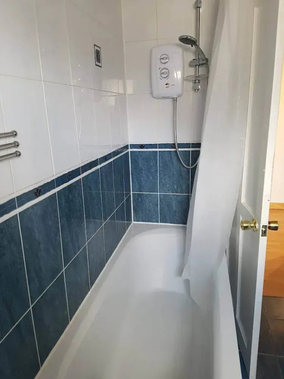 Dragon - Rosemount Apartment 3 Bed Home