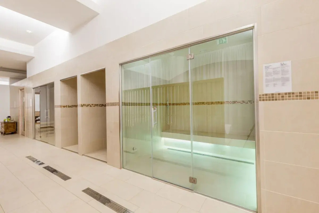 The Pelican Beach Resort & SPA — только для взрослых