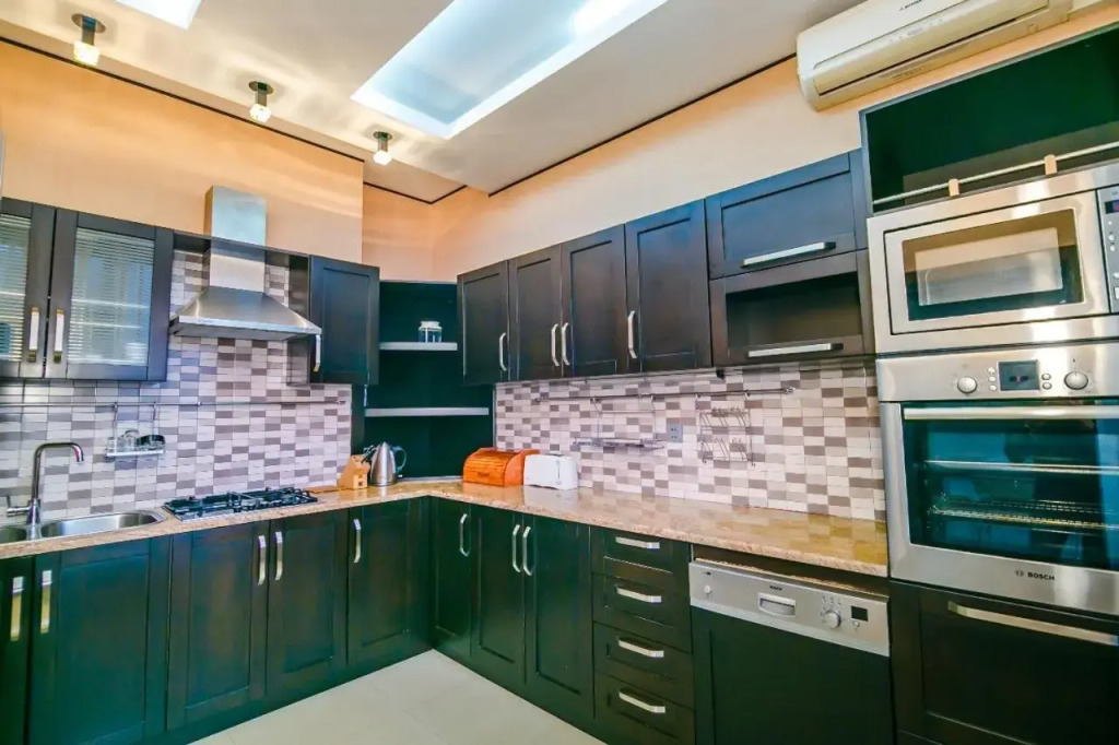 Apartment With Sauna 4 Bedrooms