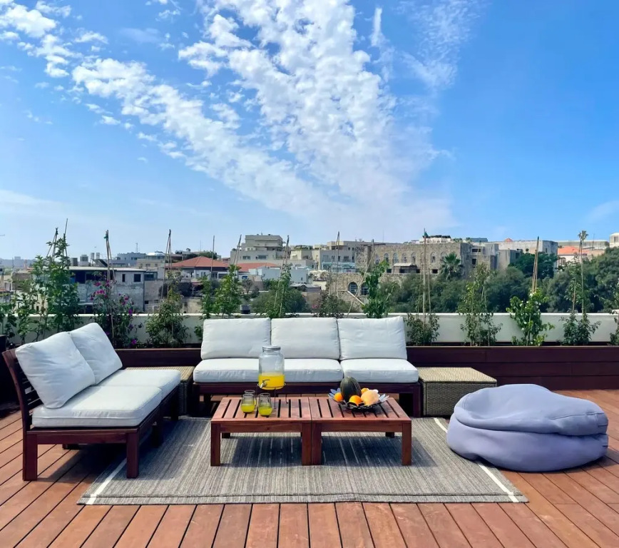 1604 Tel aviv