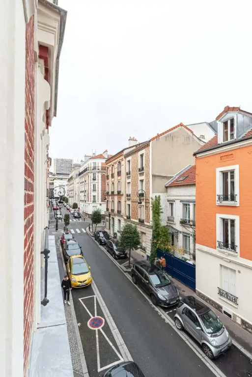 Bright Apartment 15min From the Center of Paris