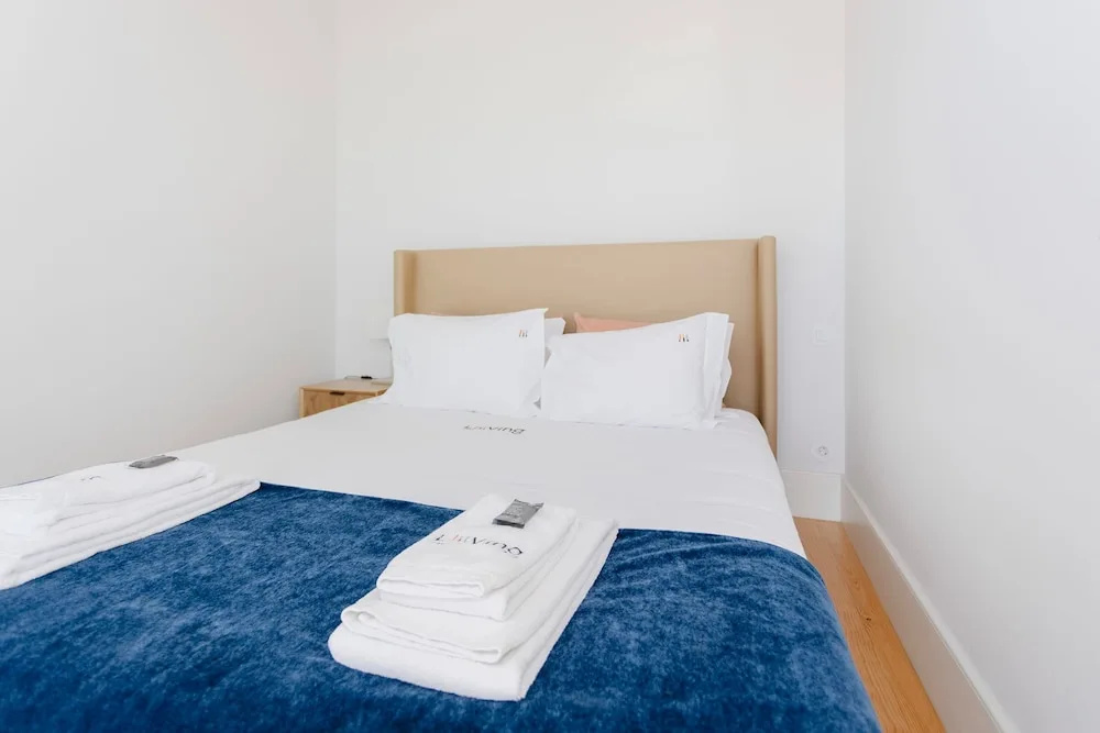 Liiiving in Porto - City View Apartments