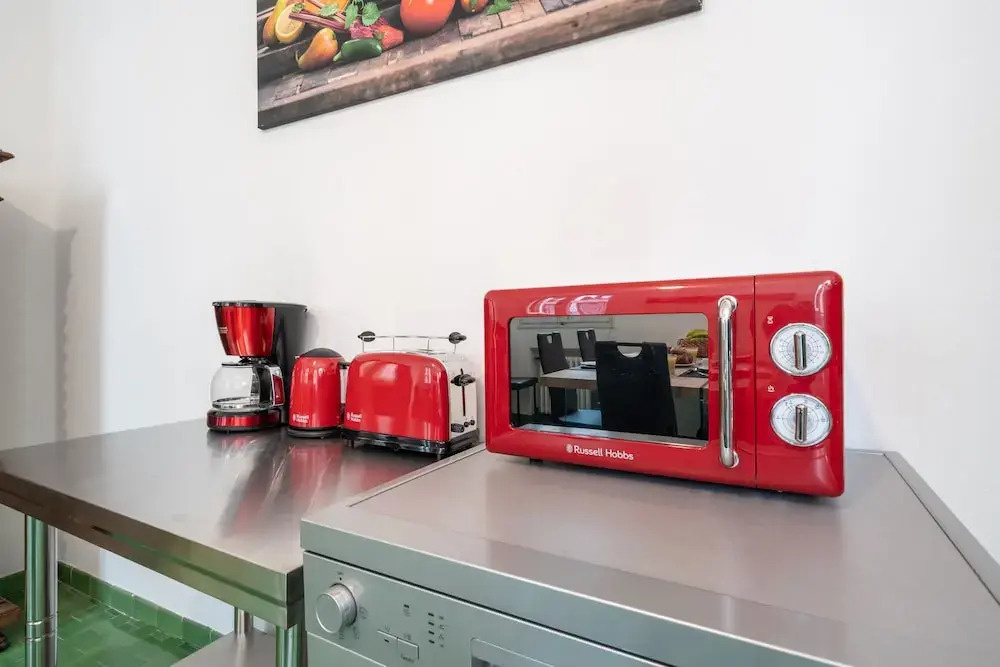 Ve.NI.Ce Cera Casa Dolce Vita