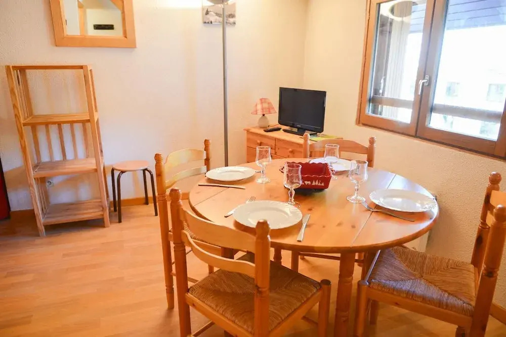 BON Accueil N°26 : Studio Mezzanine 4 Personnes / Studio Mezzanine 4 People