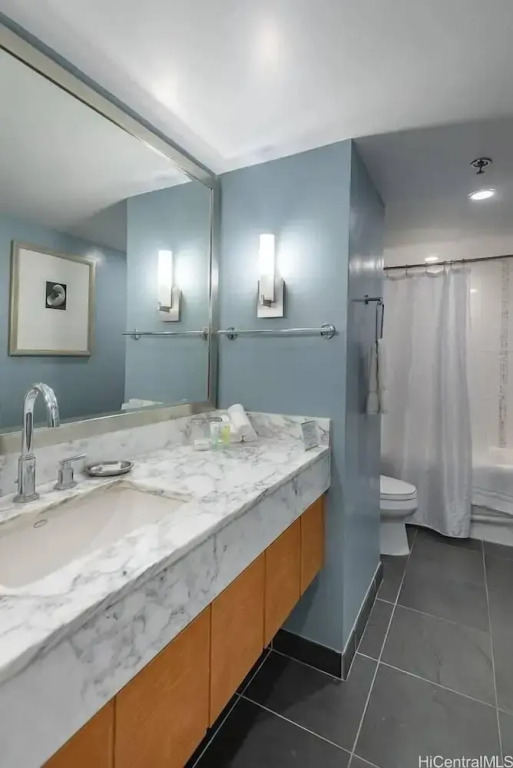 Stunning Ala Moana 1BR W Balcony & Mountain/city Views