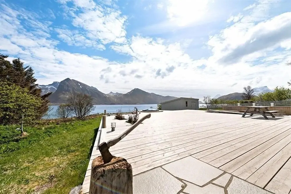 Private Cozy House by the Fjord